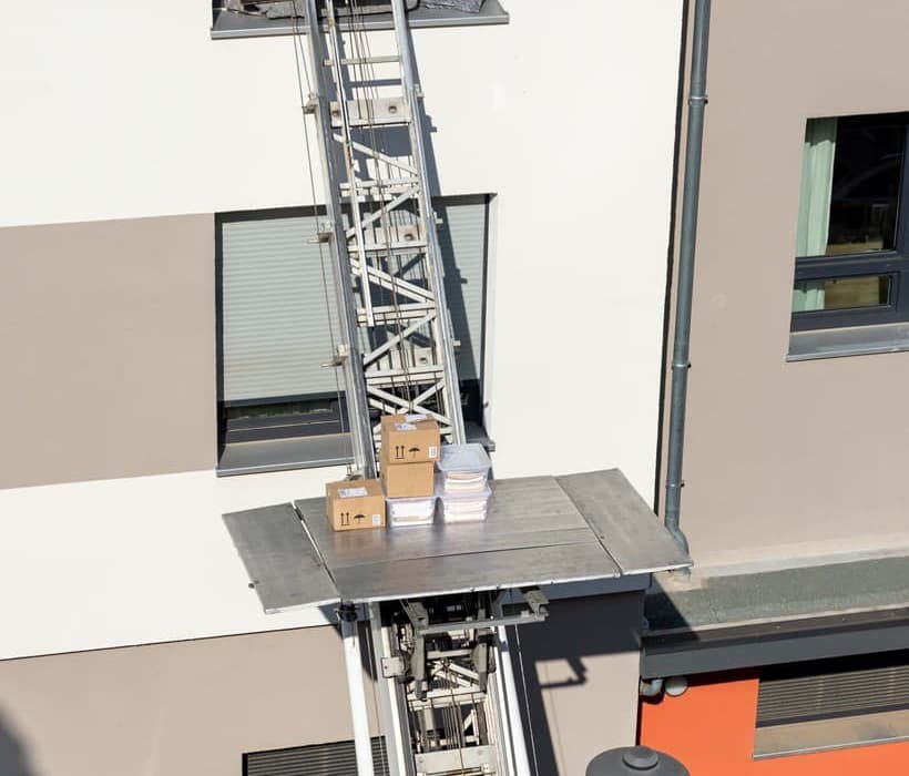 Elevadores de fachada en Galicia